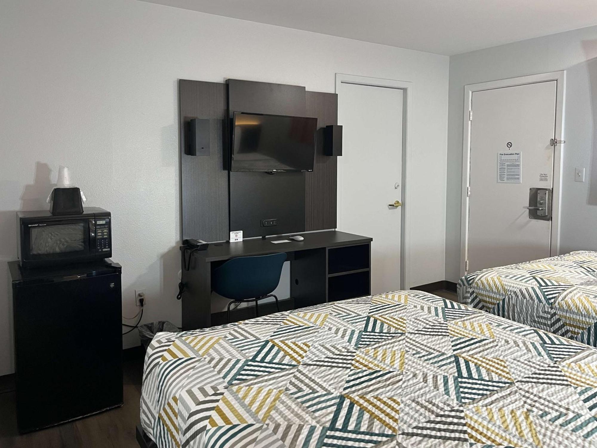 Motel 6 Artesia, Nm ภายนอก รูปภาพ