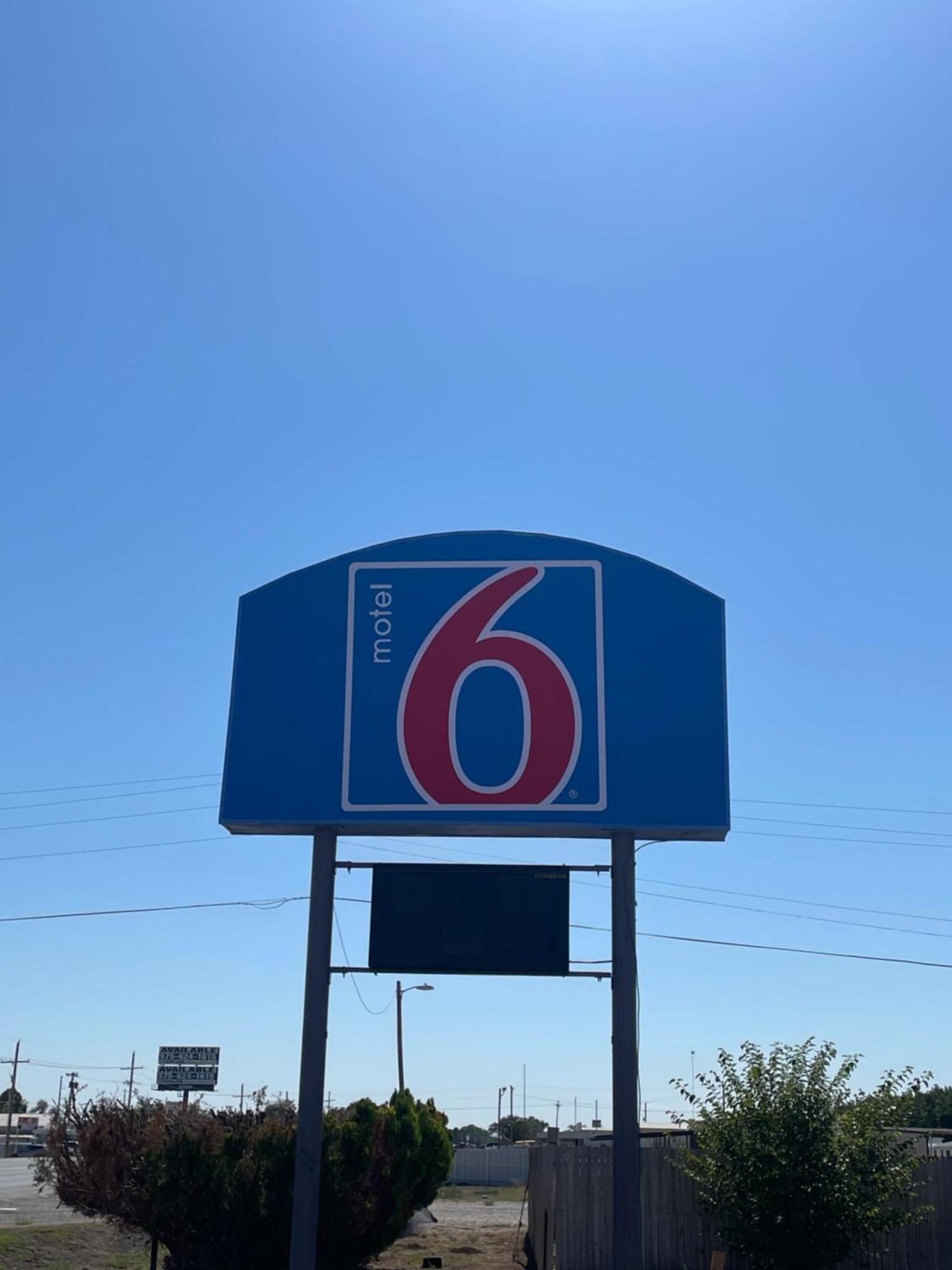 Motel 6 Artesia, Nm ภายนอก รูปภาพ